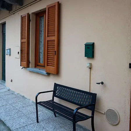 Giallo Apartment Como